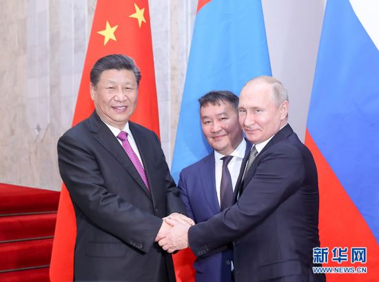 　　6月14日，国家主席习近平在比什凯克同俄罗斯总统普京、蒙古国总统巴特图勒嘎举行中俄蒙三国元首第五次会晤。