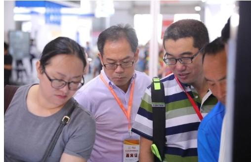 云南省第二届教育装备展：感受科技时代下的全新的教育变革