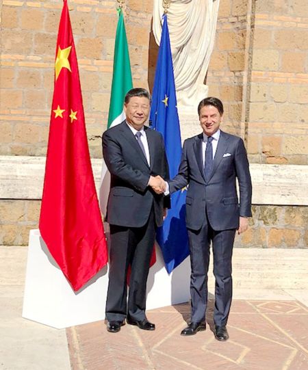 3月23日，中国国家主席习近平和意大利总理孔特举行会晤。（欧联社记者：刘光华