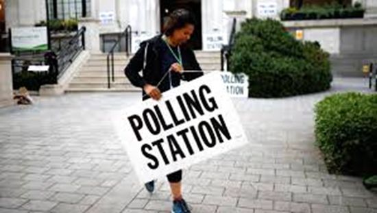 欧洲议会选举23日在英国、荷兰率先登场。
