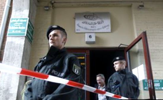 德国警方抓捕三名伊斯兰国嫌疑人。