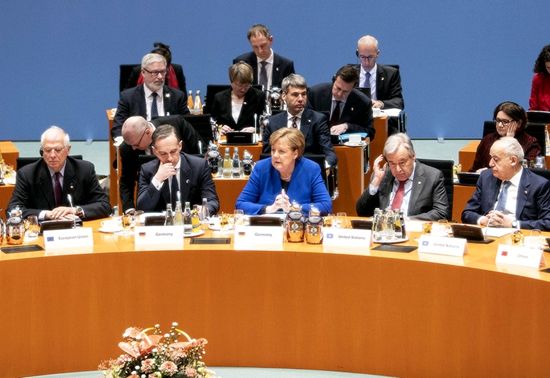 多国领袖举行柏林峰会商讨利比亚危机。
