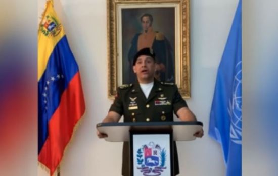 委内瑞拉驻联合国副武官佩德罗·奇里诺斯(Pedro