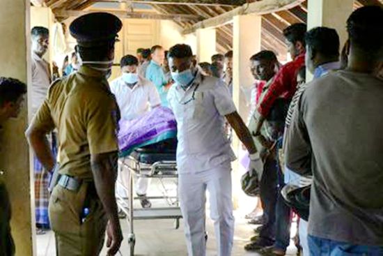 斯里兰卡连环爆炸案死亡人数已升至215人。